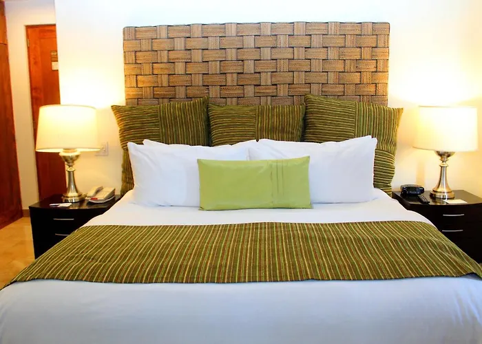 1 King Suite, In The Heart Of Cabo Cabo San Lucas